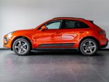 Certified 2024 Porsche Macan image 2