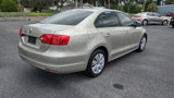 Used 2013 Volkswagen Jetta SE image 4