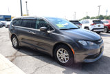 Used 2022 Chrysler Voyager LX image 3