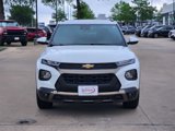 Used 2023 Chevrolet TrailBlazer ACTIV image 2