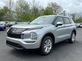 New 2025 Mitsubishi Outlander ES image 3