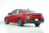 Used 2024 Hyundai Elantra SEL w/ Convenience Package image 4