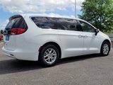 Used 2022 Chrysler Voyager LX image 3