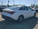 Certified 2024 Hyundai Elantra SE image 5
