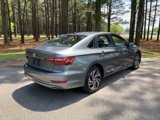Used 2021 Volkswagen Jetta SEL image 3