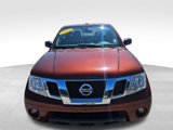 Used 2017 Nissan Frontier SV image 2