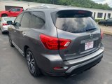 Used 2020 Nissan Pathfinder Platinum image 3