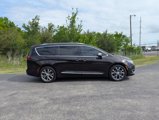 Used 2017 Chrysler Pacifica Limited w/ Advanced Safetytec Group image 6