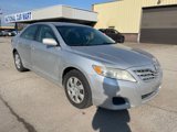 Used 2011 Toyota Camry LE image 3