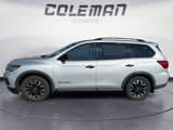 Used 2019 Nissan Pathfinder SL image 2