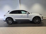 Used 2024 Porsche Macan image 6