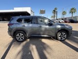 Used 2022 Nissan Rogue SV image 4