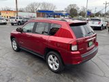 Used 2016 Jeep Compass Latitude image 4
