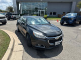 Used 2015 Chevrolet Malibu LT image 2