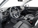 Used 2021 Audi Q5 e Premium Plus w/ Premium Plus Package image 4