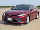 Used 2019 Toyota Camry XLE image 3