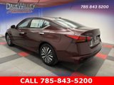 Used 2023 Nissan Altima 2.5 SV image 4