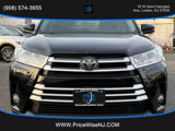 Used 2017 Toyota Highlander XLE image 2