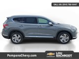 Used 2023 Hyundai Santa Fe SEL w/ Premium Package image 2