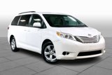 Used 2016 Toyota Sienna LE image 2