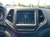 Used 2021 Jeep Cherokee Trailhawk image 5
