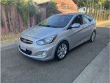 Used 2013 Hyundai Accent SE image 3
