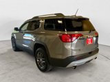Used 2019 GMC Acadia SLT image 3