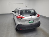 Used 2020 Nissan Kicks S image 6