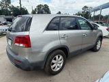 Used 2013 Kia Sorento LX w/ Value Pkg image 4