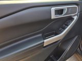 Certified 2022 Ford Explorer XLT w/ Class IV Trailer Tow Package image 5