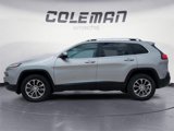 Used 2017 Jeep Cherokee Limited image 2
