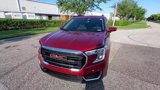 Certified 2022 GMC Terrain SLE w/ Driver Convenience Package image 3
