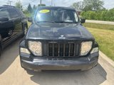 Used 2012 Jeep Liberty Sport w/ Driver Convenience Group image 3