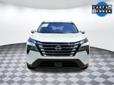 Used 2024 Nissan Rogue SV image 3