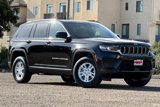 New 2025 Jeep Grand Cherokee Laredo w/ Luxury Tech Group I image 2