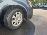 Used 2014 Chrysler Town & Country Touring image 5