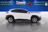 Used 2023 Hyundai Kona SEL w/ Convenience Package image 2
