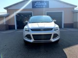 Used 2015 Ford Escape SE image 2