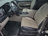 Used 2019 Kia Sedona EX image 5