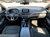 Used 2023 Nissan Altima 2.5 SV image 4