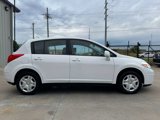 Used 2010 Nissan Versa 1.8 S image 2