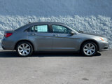 Used 2011 Chrysler 200 Touring image 5