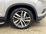 Used 2018 Honda Pilot Touring image 5