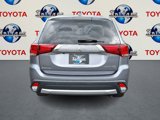 Used 2017 Mitsubishi Outlander SE image 6