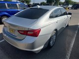 Used 2018 Chevrolet Malibu LT w/ Driver Confidence Package image 2