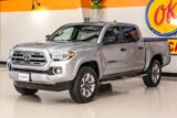 Used 2017 Toyota Tacoma Limited image 2