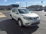 Used 2016 Nissan Rogue SV image 3