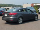Used 2015 Ford Focus SE image 3