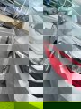Used 2017 Toyota Camry SE image 3