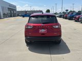 Used 2022 Ford Escape SE w/ SE Sport Appearance Package image 4